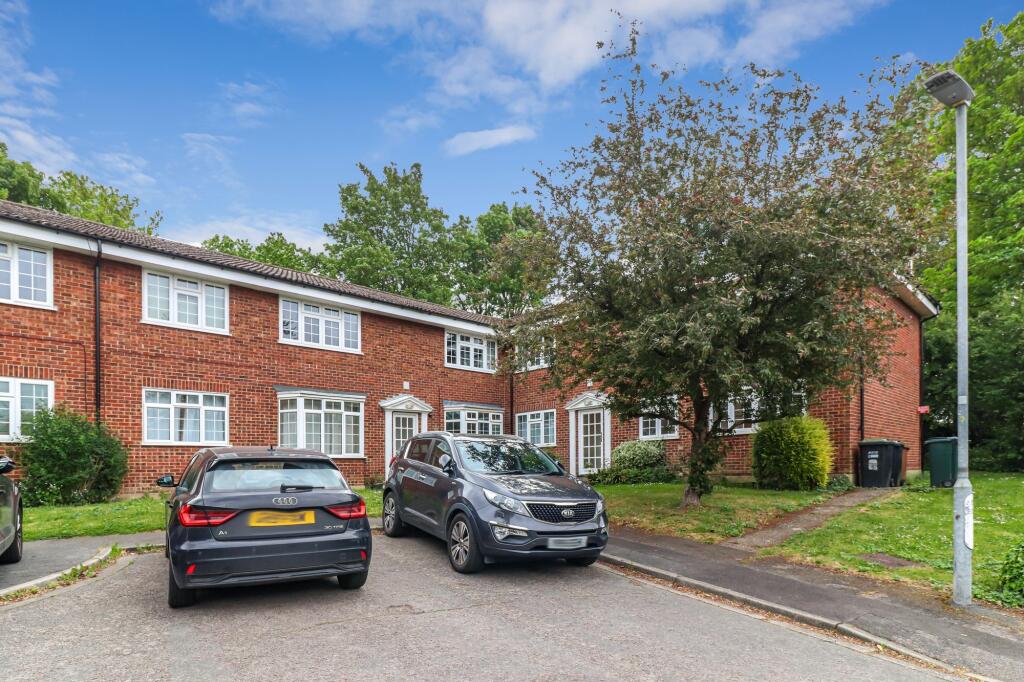 2 bed Not Specified for rent in Bucks Hill. From Proffitt & Holt - Abbots Langley 2 bed Not Specified for rent in Bucks Hill. From Proffitt & Holt - Abbots Langley