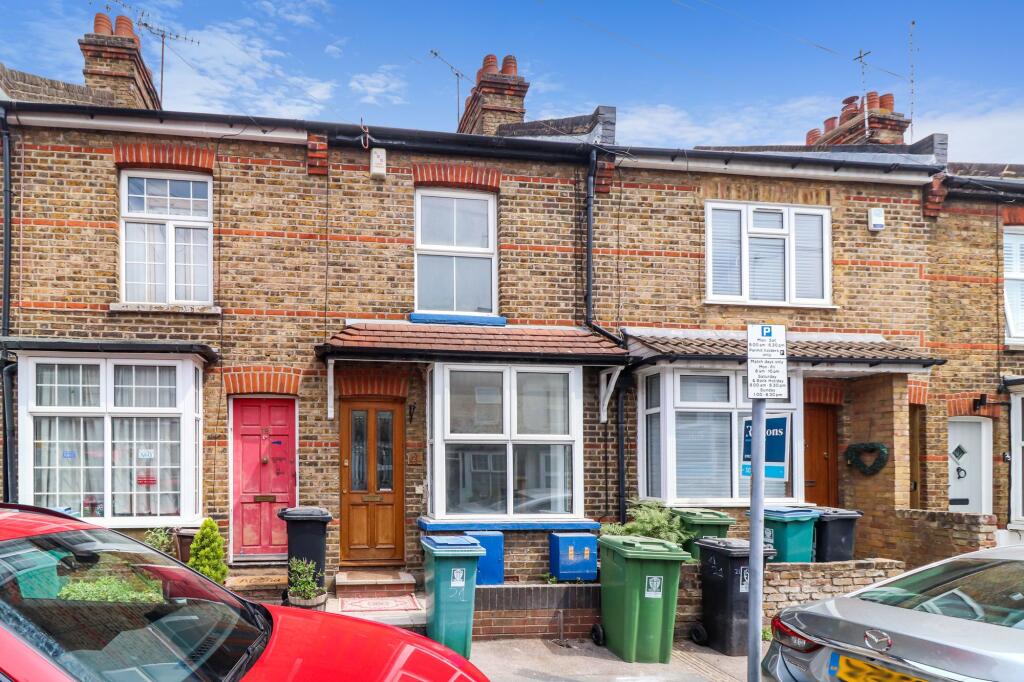 2 bed Mid Terraced House for rent in Watford. From Proffitt & Holt Partnership - Watford 2 bed Mid Terraced House for rent in Watford. From Proffitt & Holt Partnership - Watford