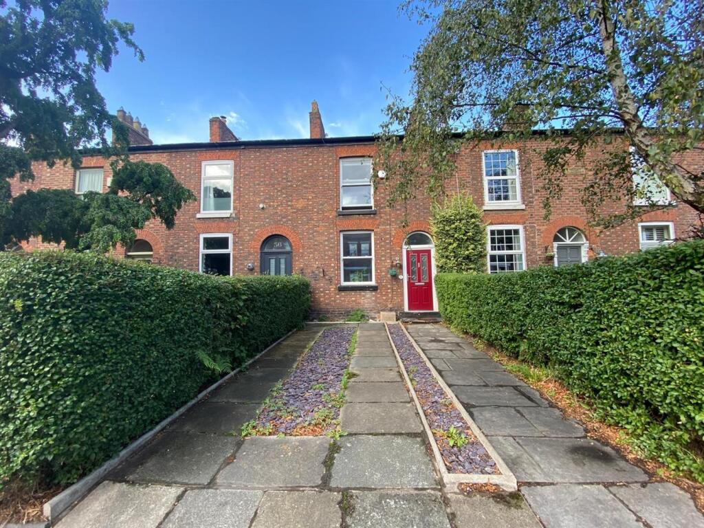 2 bed Mid Terraced House for rent in Stretford. From Jordan Fishwick - Chorlton