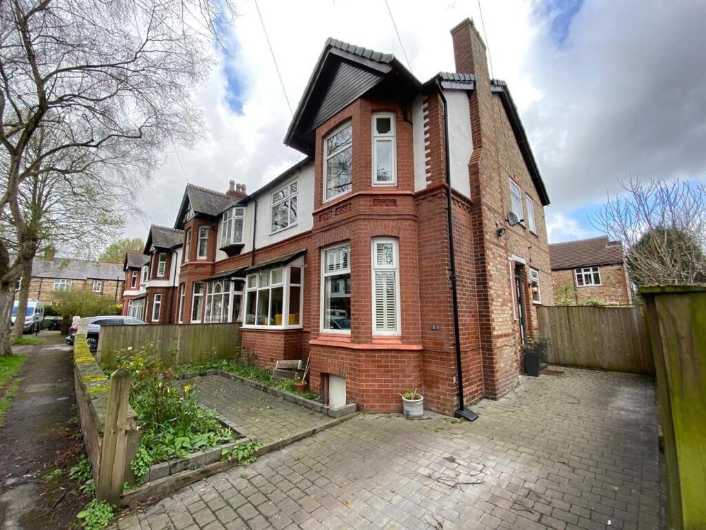 4 bed Semi Detached for rent in Stretford. From Jordan Fishwick - Chorlton