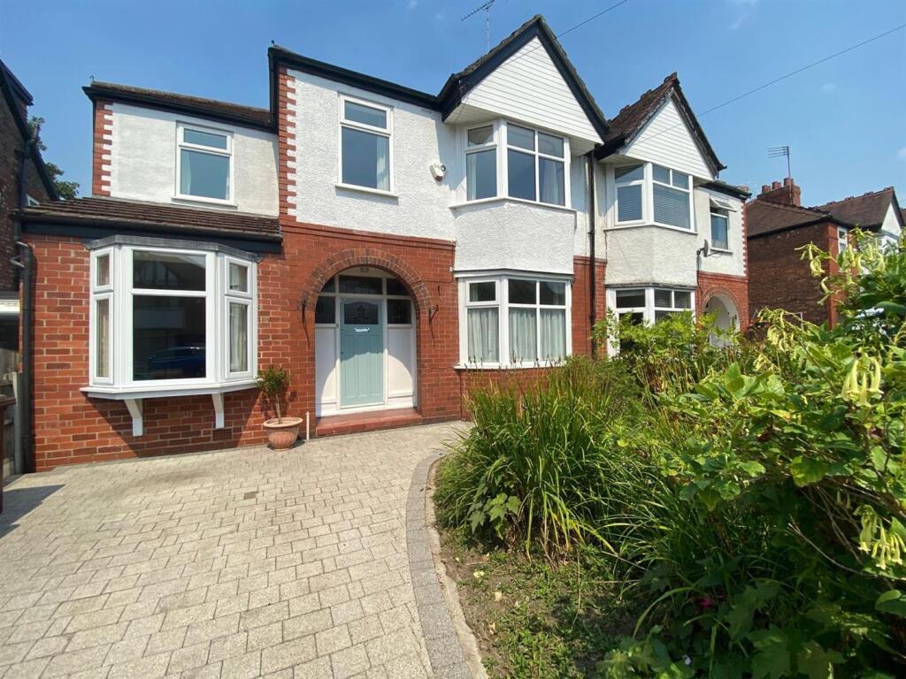 4 bed Semi Detached for rent in Stretford. From Jordan Fishwick - Chorlton 4 bed Semi Detached for rent in Stretford. From Jordan Fishwick - Chorlton