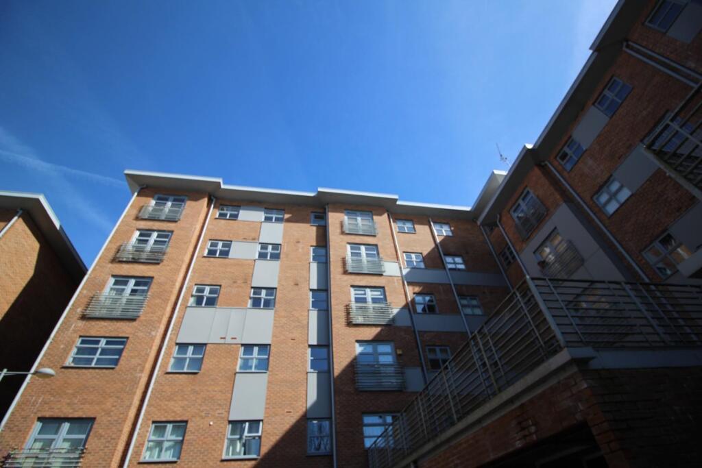 2 bed 1st Floor Flat for rent in Stretford. From Jordan Fishwick - Chorlton