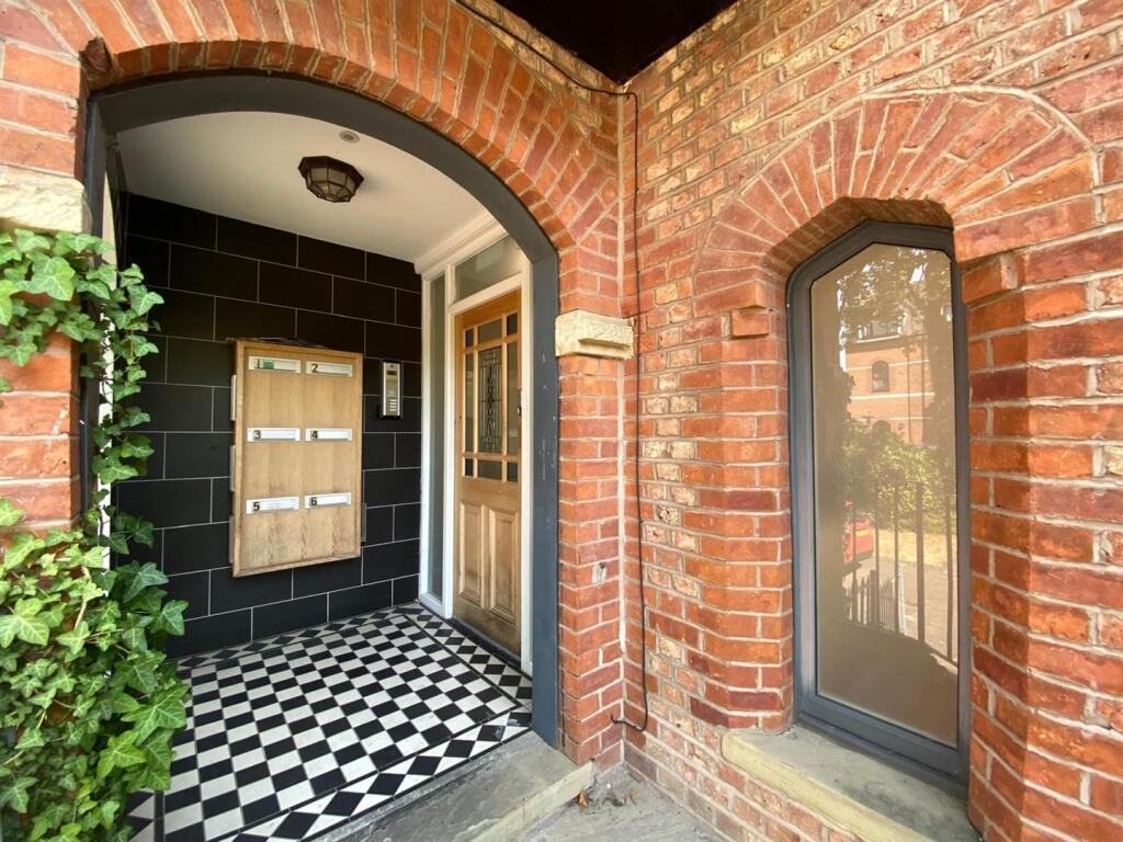 2 bed Apartment for rent in Stretford. From Jordan Fishwick - Chorlton 2 bed Apartment for rent in Stretford. From Jordan Fishwick - Chorlton