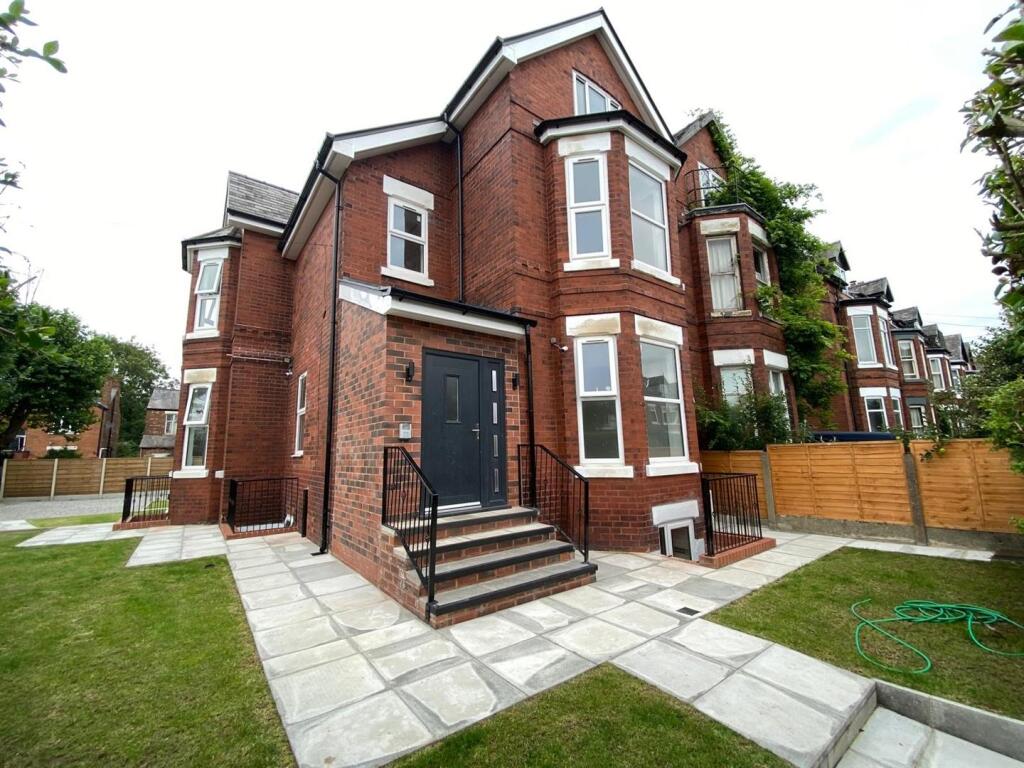 2 bed House (unspecified) for rent in Stretford. From Jordan Fishwick - Chorlton
