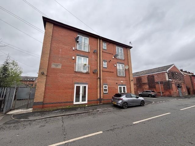 2 bed 1st Floor Flat for rent in Droylsden. From Jordan Fishwick - Didsbury