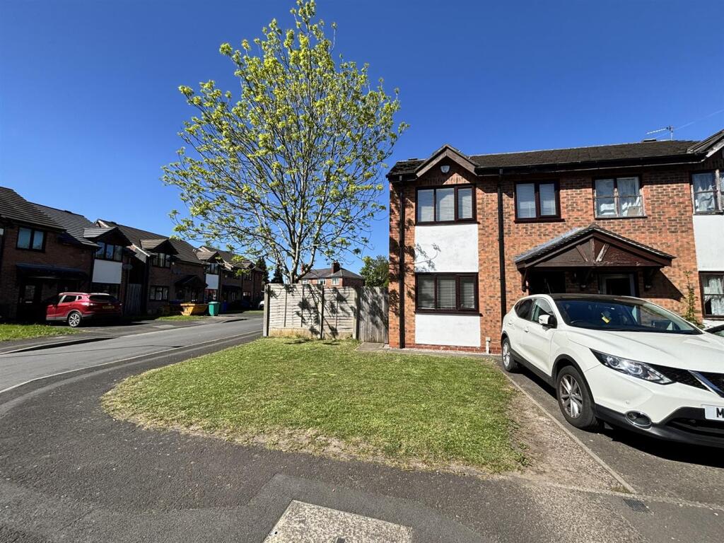 3 bed Detached for rent in Manchester. From Jordan Fishwick - Didsbury