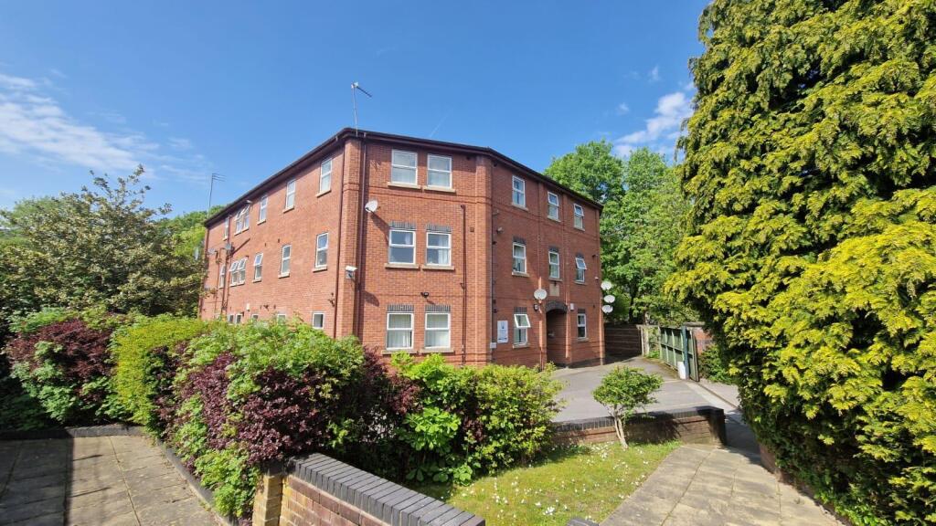 2 bed House (unspecified) for rent in Manchester. From Jordan Fishwick - Didsbury