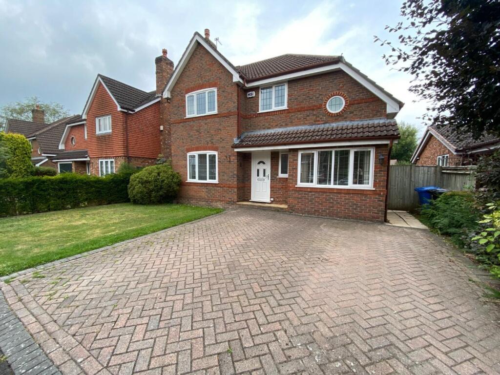 5 bed Detached for rent in Altrincham. From Jordan Fishwick - Hale