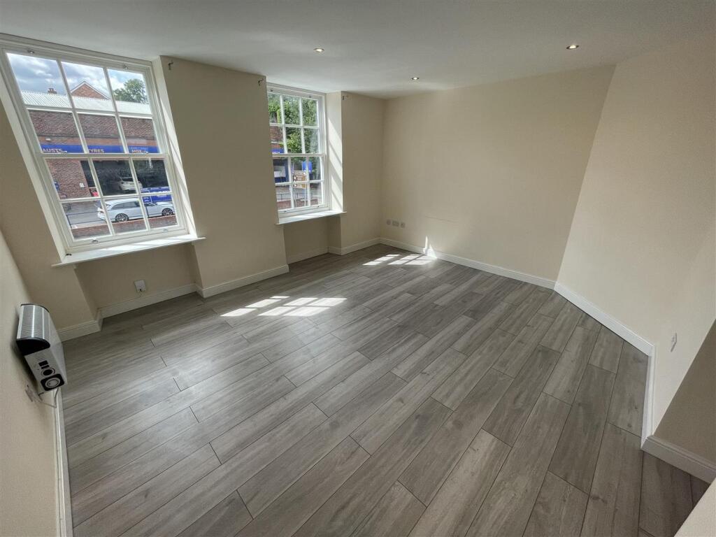 2 bed Duplex for rent in Altrincham. From Jordan Fishwick - Hale 2 bed Duplex for rent in Altrincham. From Jordan Fishwick - Hale
