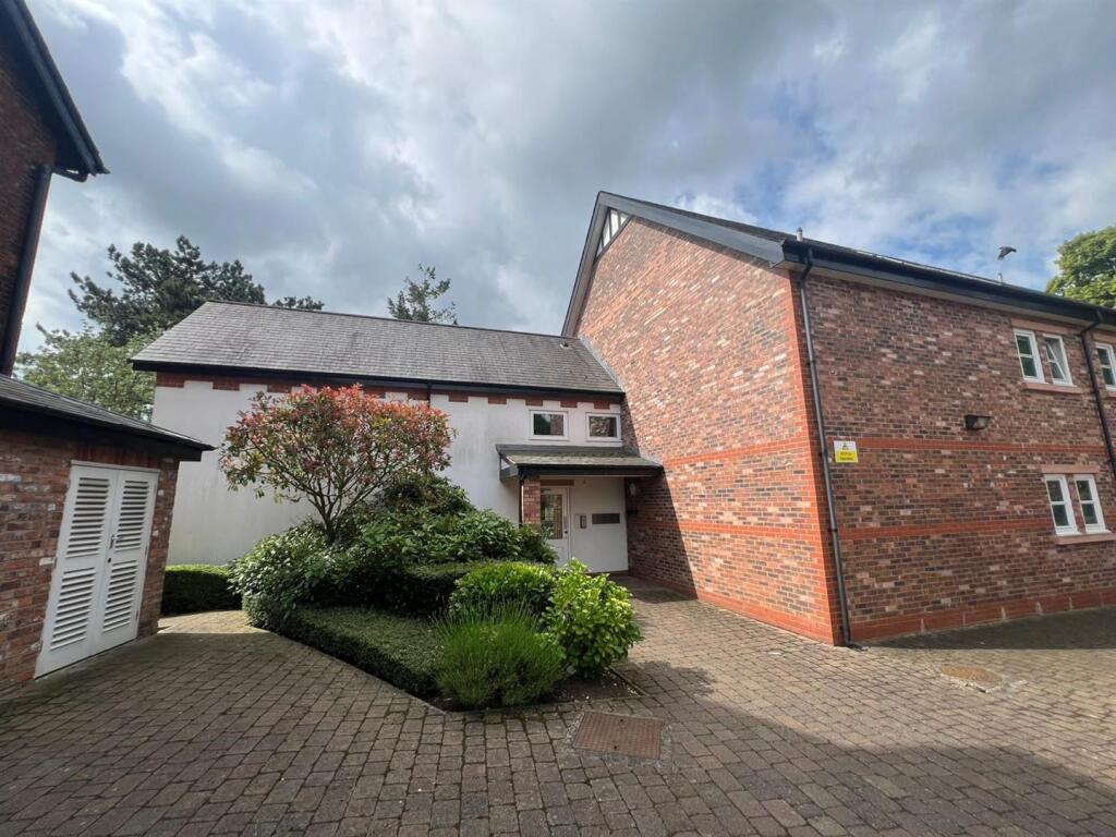 2 bed Apartment for rent in Hale. From Jordan Fishwick - Hale