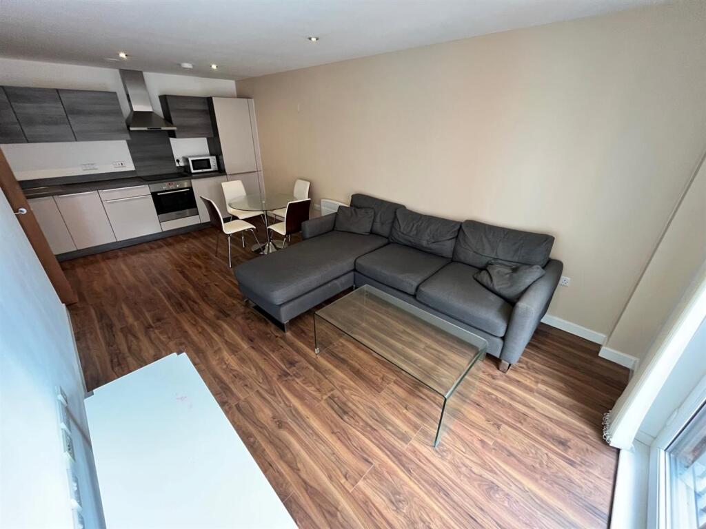 1 bed 1st Floor Flat for rent in Salford. From Jordan Fishwick - Manchester 1 bed 1st Floor Flat for rent in Salford. From Jordan Fishwick - Manchester