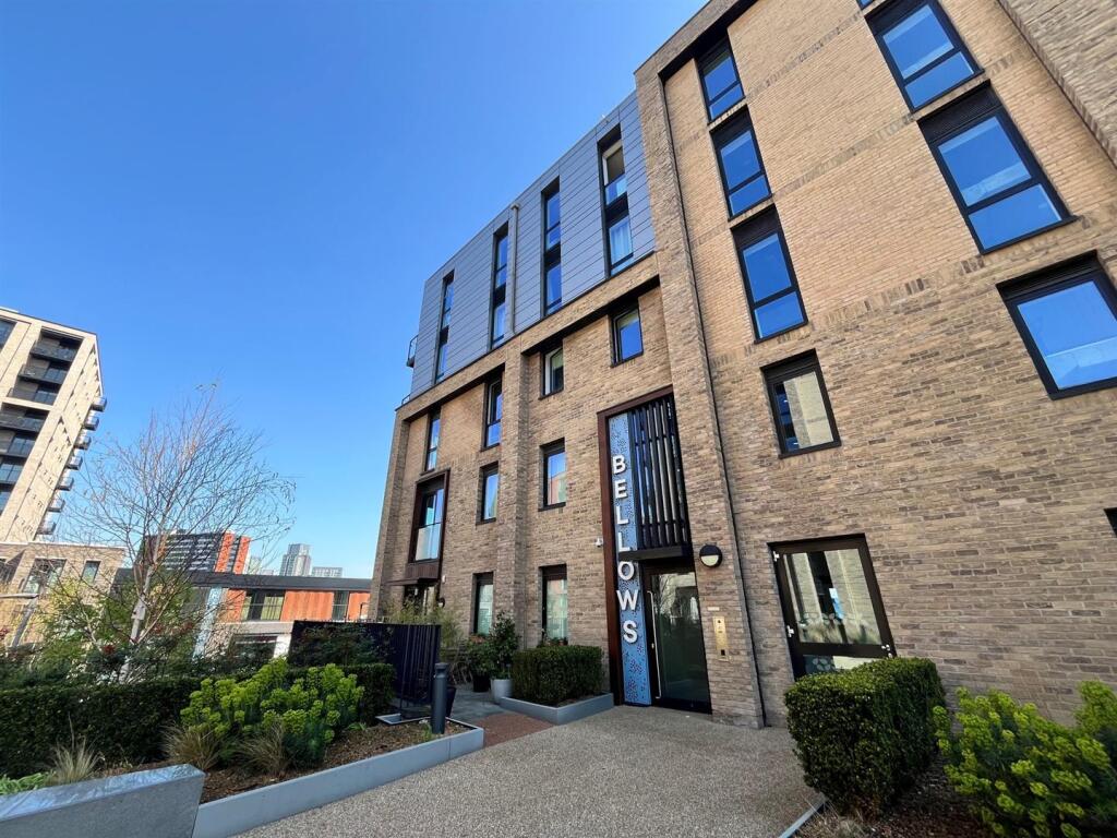 2 bed 1st Floor Flat for rent in Salford. From Jordan Fishwick - Manchester