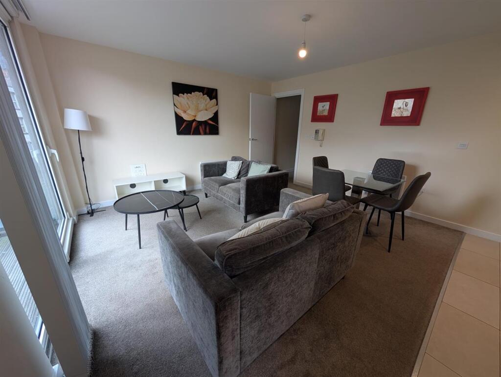 2 bed 1st Floor Flat for rent in Salford. From Jordan Fishwick - Manchester 2 bed 1st Floor Flat for rent in Salford. From Jordan Fishwick - Manchester
