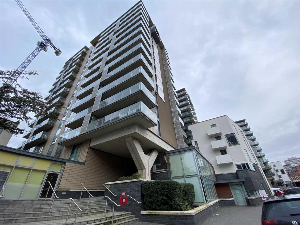4 bed Studio for rent in Manchester. From Jordan Fishwick - Manchester 4 bed Studio for rent in Manchester. From Jordan Fishwick - Manchester