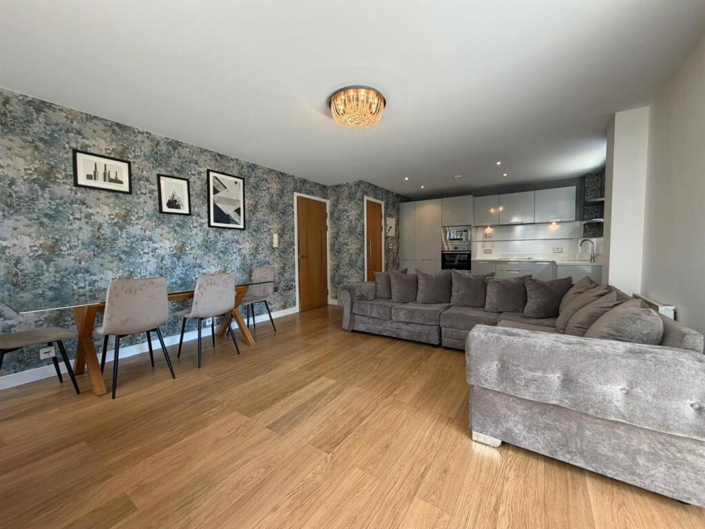 2 bed Apartment for rent in Manchester. From Jordan Fishwick - Manchester 2 bed Apartment for rent in Manchester. From Jordan Fishwick - Manchester