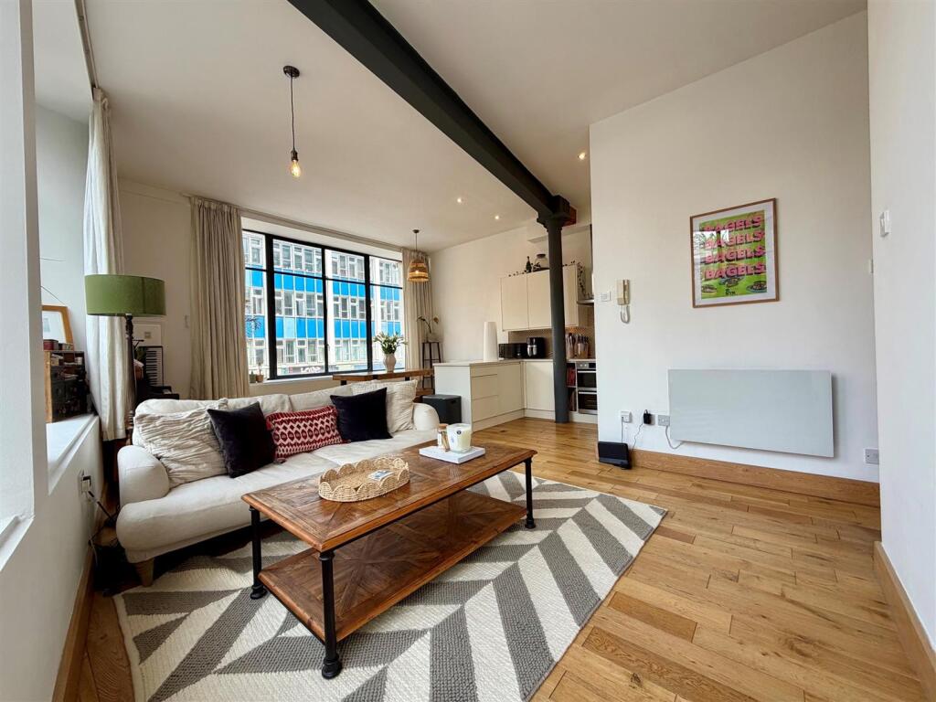 1 bed 1st Floor Flat for rent in Manchester. From Jordan Fishwick - Manchester 1 bed 1st Floor Flat for rent in Manchester. From Jordan Fishwick - Manchester
