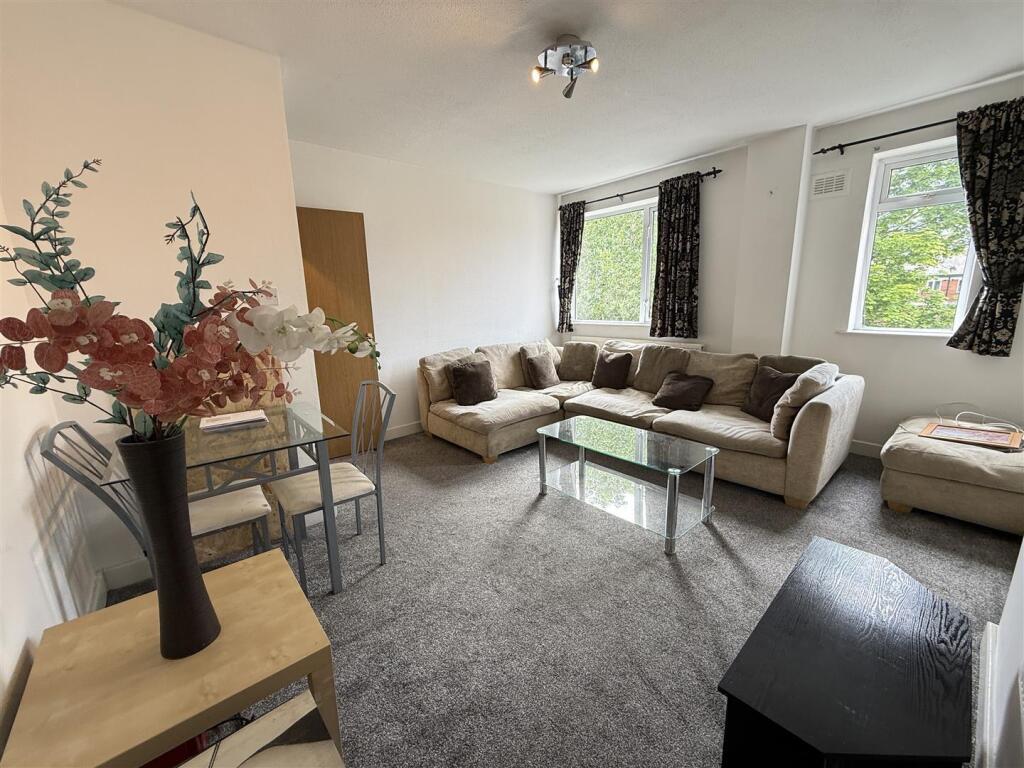 2 bed Apartment for rent in Salford. From Jordan Fishwick - Manchester