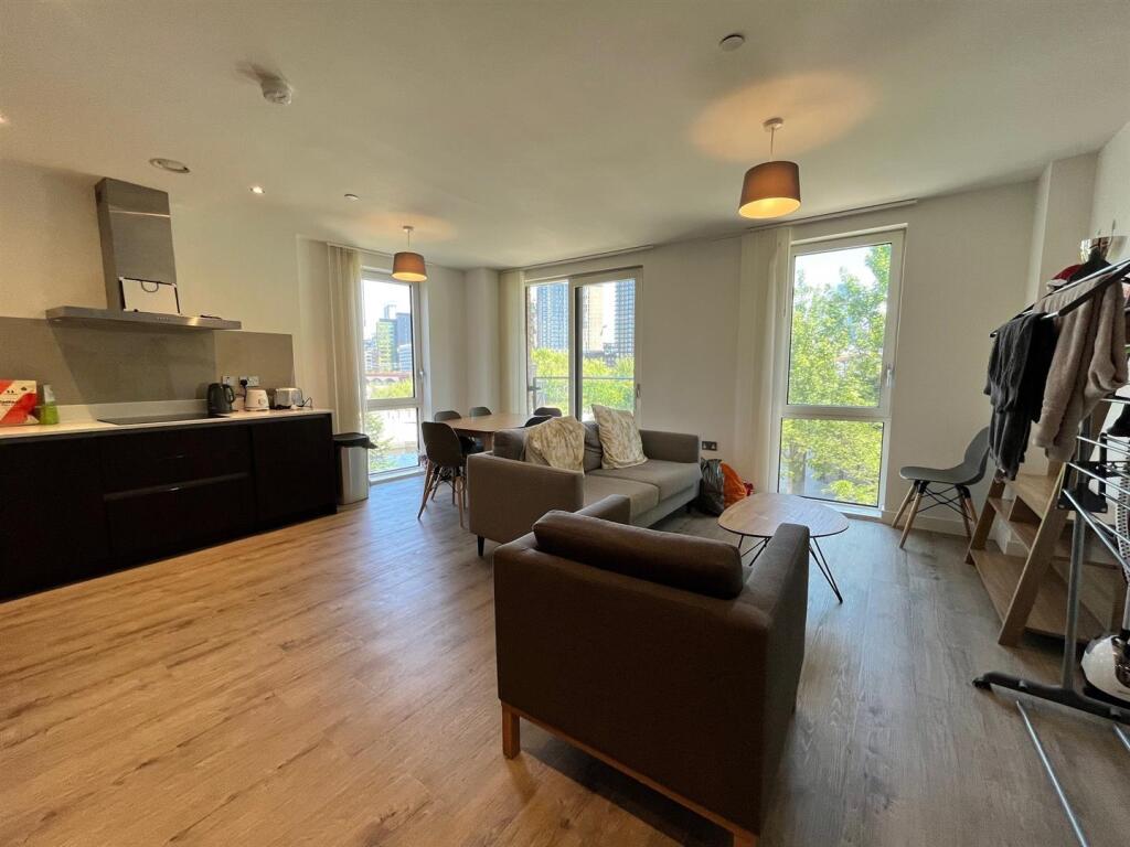 3 bed Apartment for rent in Salford. From Jordan Fishwick - Manchester 3 bed Apartment for rent in Salford. From Jordan Fishwick - Manchester