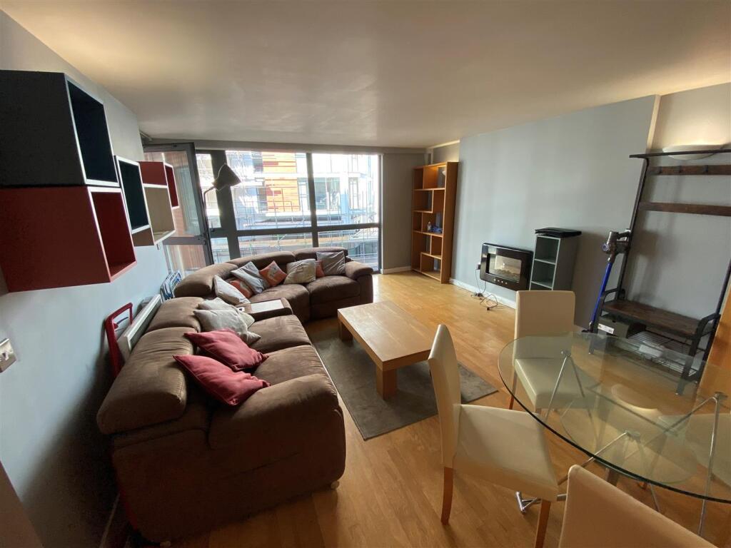 2 bed Apartment for rent in Manchester. From Jordan Fishwick - Manchester
