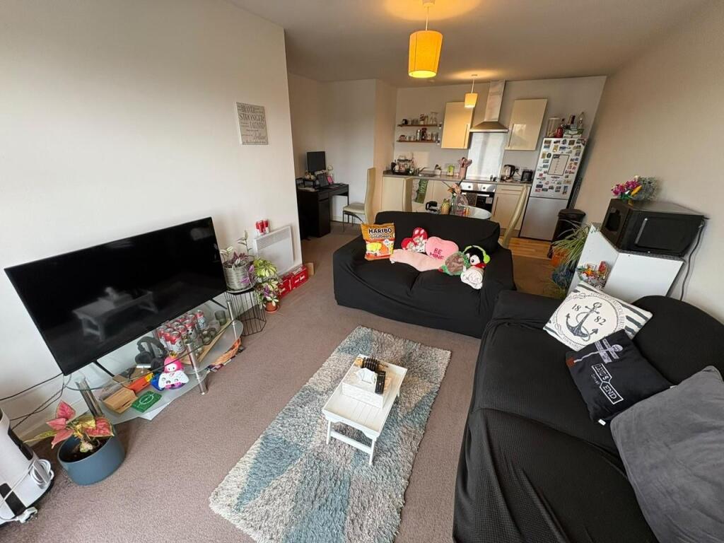 2 bed Apartment for rent in Salford. From Jordan Fishwick - Manchester