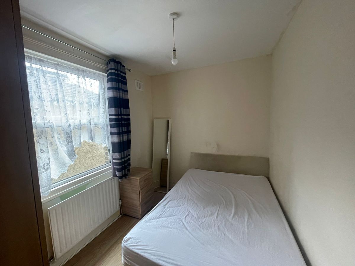 3 bed Room for rent in Thornton Heath. From Property Point UK