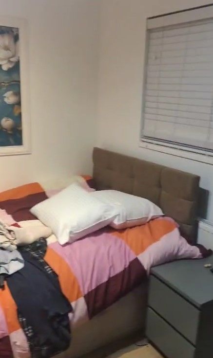 8 bed House Share for rent in Croydon. From Property Point UK