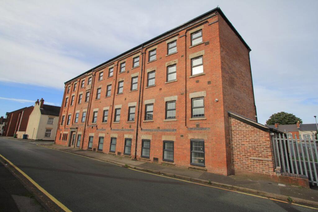 2 bed Apartment for rent in Stafford. From Castle Estates - Stafford