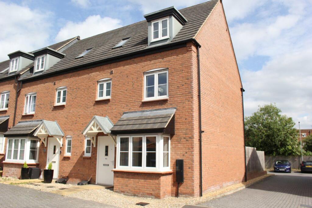 4 bed Town House for rent in Stafford. From Castle Estates - Stafford 4 bed Town House for rent in Stafford. From Castle Estates - Stafford