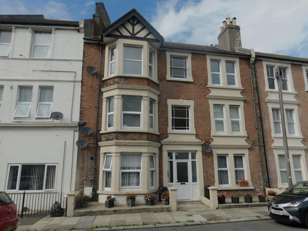 2 bed 1st Floor Flat for rent in Hastings. From Castle Estates - Battle