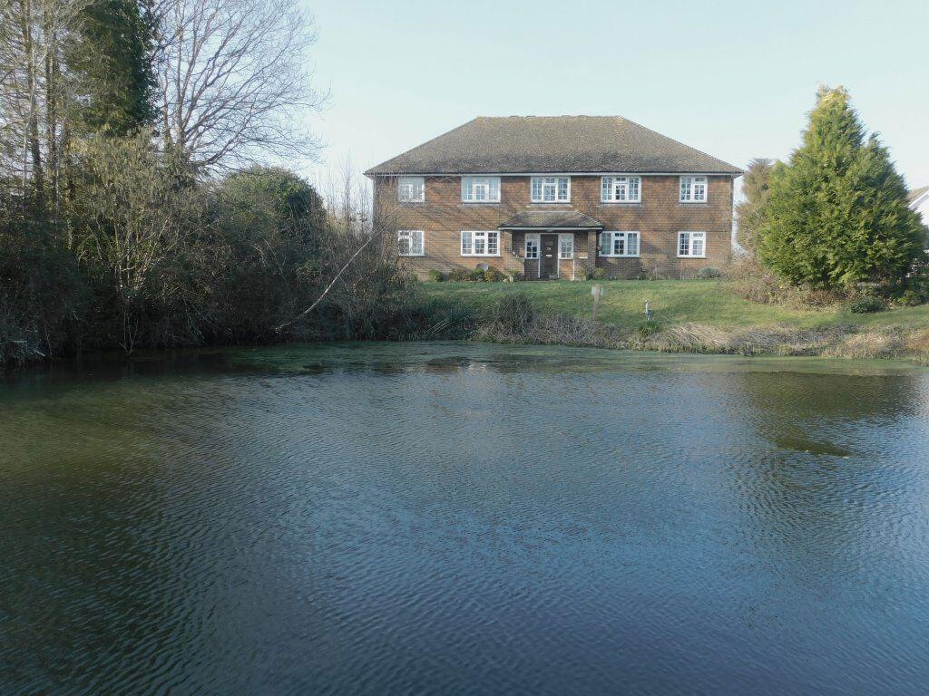 2 bed 1st Floor Flat for rent in Battle. From Castle Estates - Battle