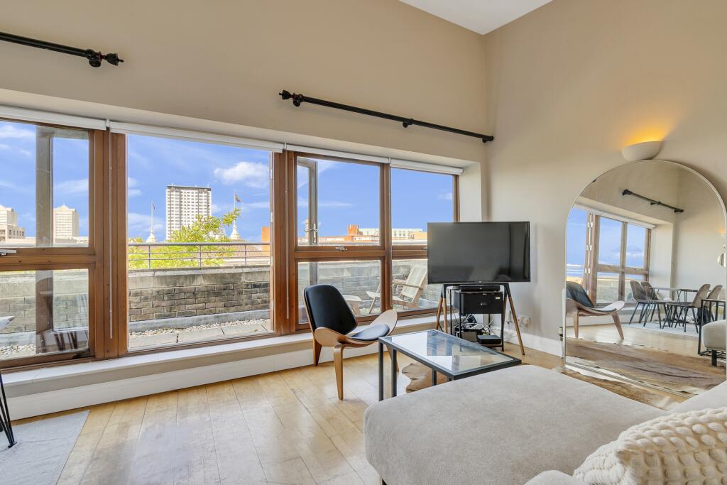 1 bed Apartment for rent in Wandsworth. From Realm Estates - London - Sales & Lettings