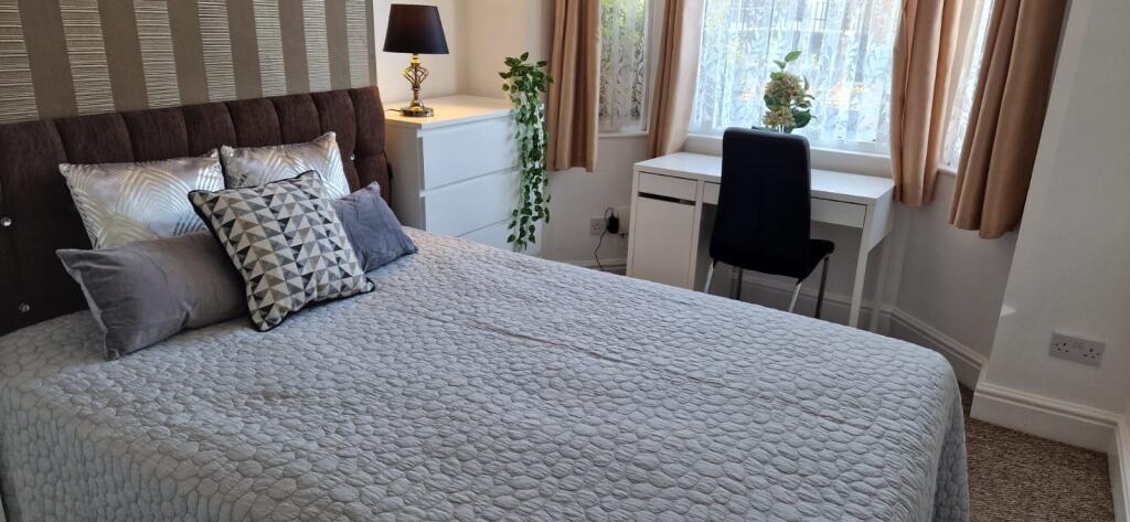 1 bed House Share for rent in Coventry. From Red Brick Sales & Lettings - Coventry