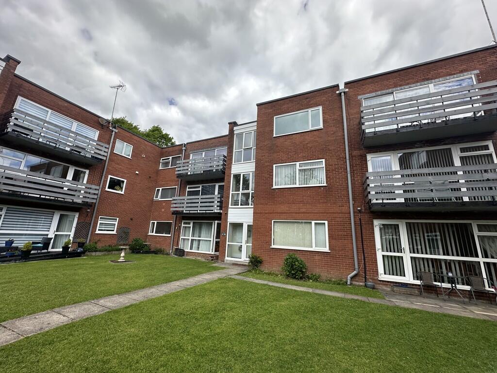 2 bed Apartment for rent in Hazel Grove. From Castle Estates - Bramhall