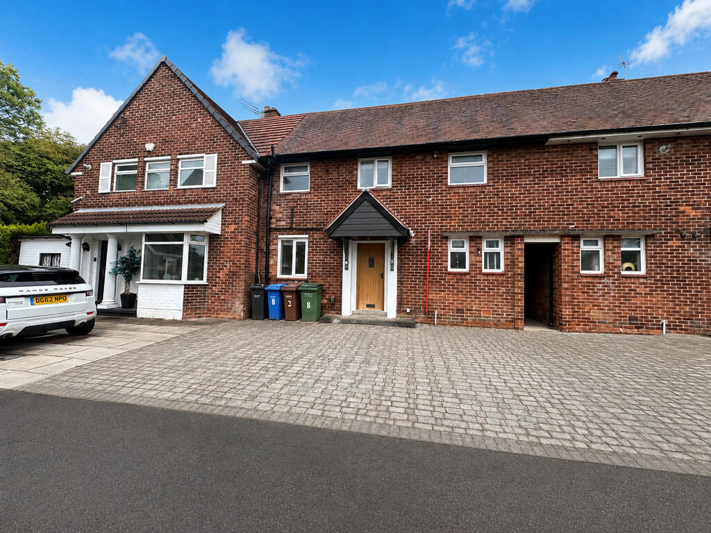 4 bed Mid Terraced House for rent in Hazel Grove. From Castle Estates - Bramhall