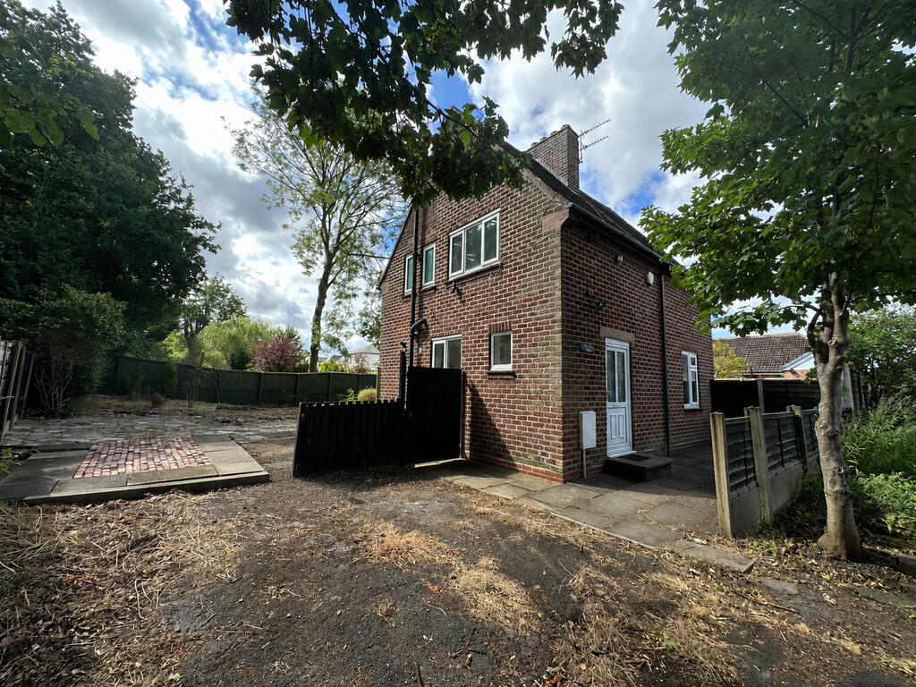3 bed Detached for rent in Cheadle Hulme. From Castle Estates - Bramhall