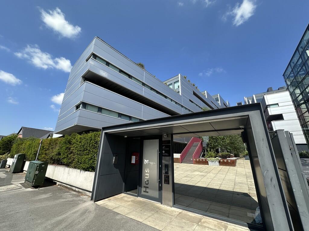 2 bed Apartment for rent in Altrincham. From Castle Estates - Bramhall
