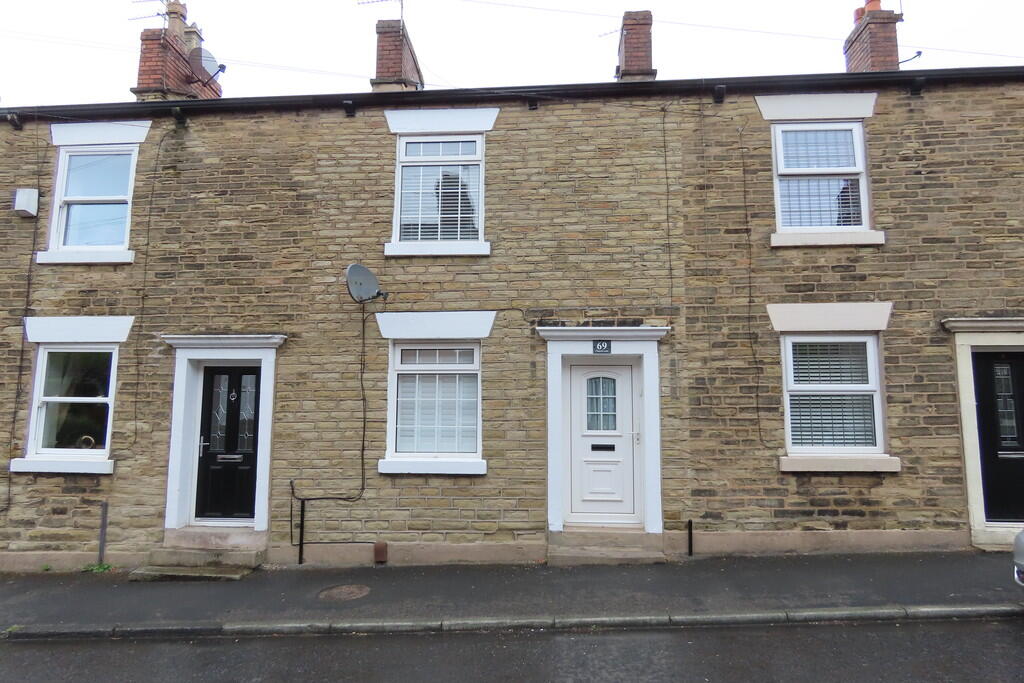 2 bed Cottage for rent in Marple. From Castle Estates - Bramhall 2 bed Cottage for rent in Marple. From Castle Estates - Bramhall
