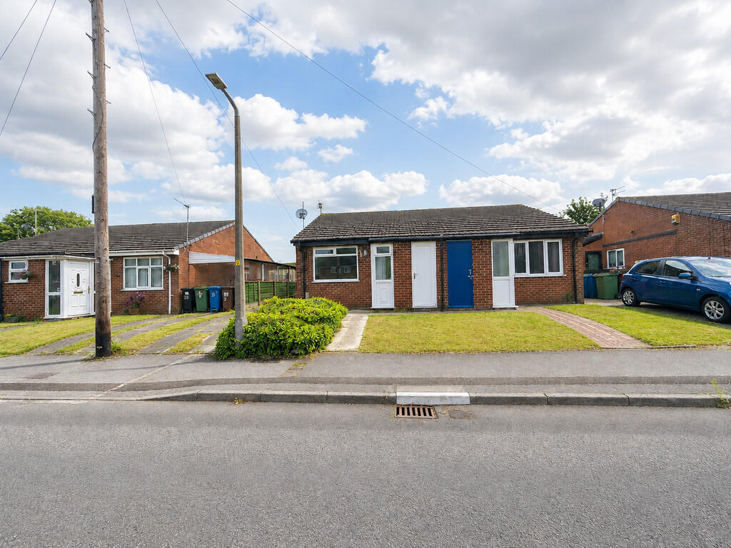 1 bed Semi-detached bungalow for rent in Hazel Grove. From Castle Estates - Bramhall