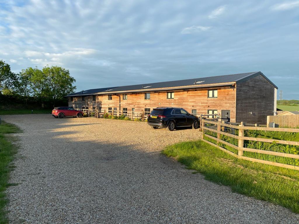 3 bed Mid Terraced House for rent in Melton Mowbray. From Reddington Sales and Lettings - Thringstone