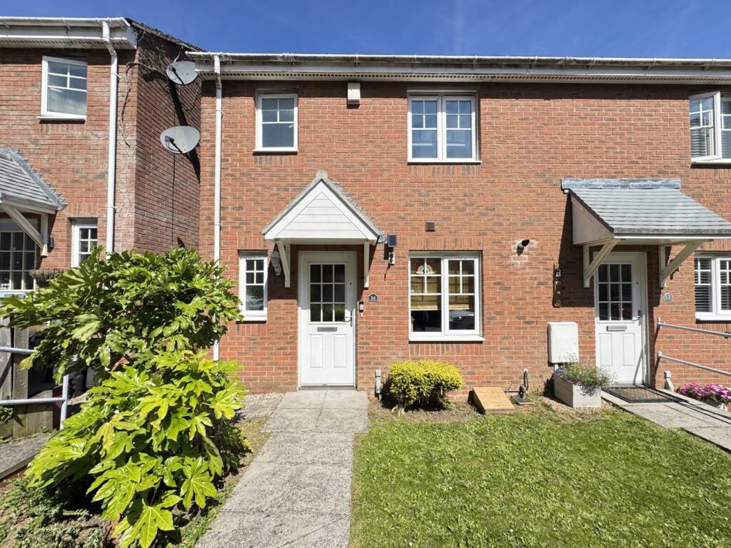 3 bed Semi Detached for rent in Whitwick. From Reddington Sales and Lettings - Thringstone