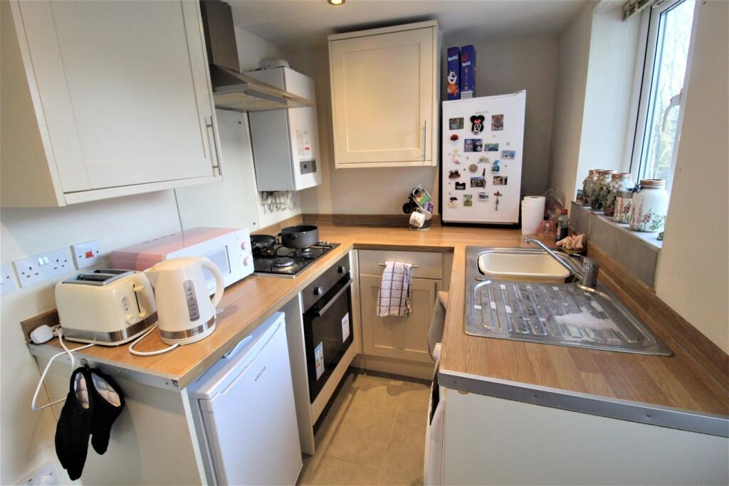 2 bed Apartment for rent in Coalville. From Reddington Sales and Lettings - Thringstone