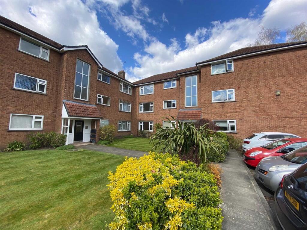 2 bed 1st Floor Flat for rent in Sale. From Jordan Fishwick - Sale