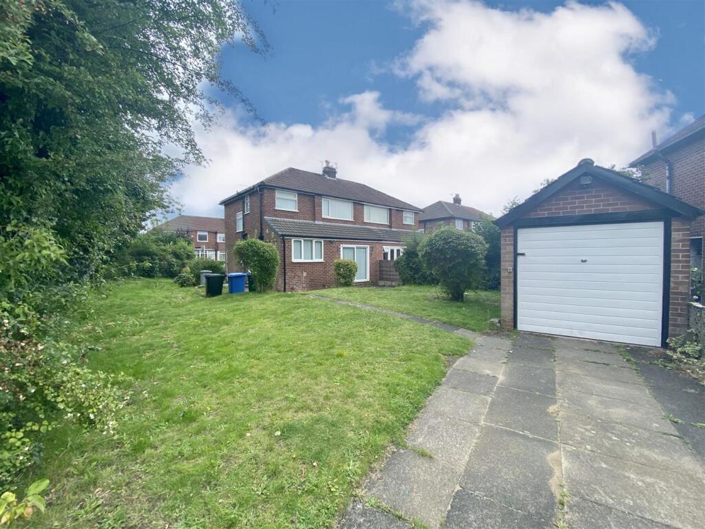 3 bed Semi Detached for rent in Sale. From Jordan Fishwick - Sale