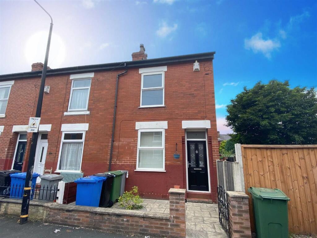 2 bed End of Terrace for rent in Sale. From Jordan Fishwick - Sale