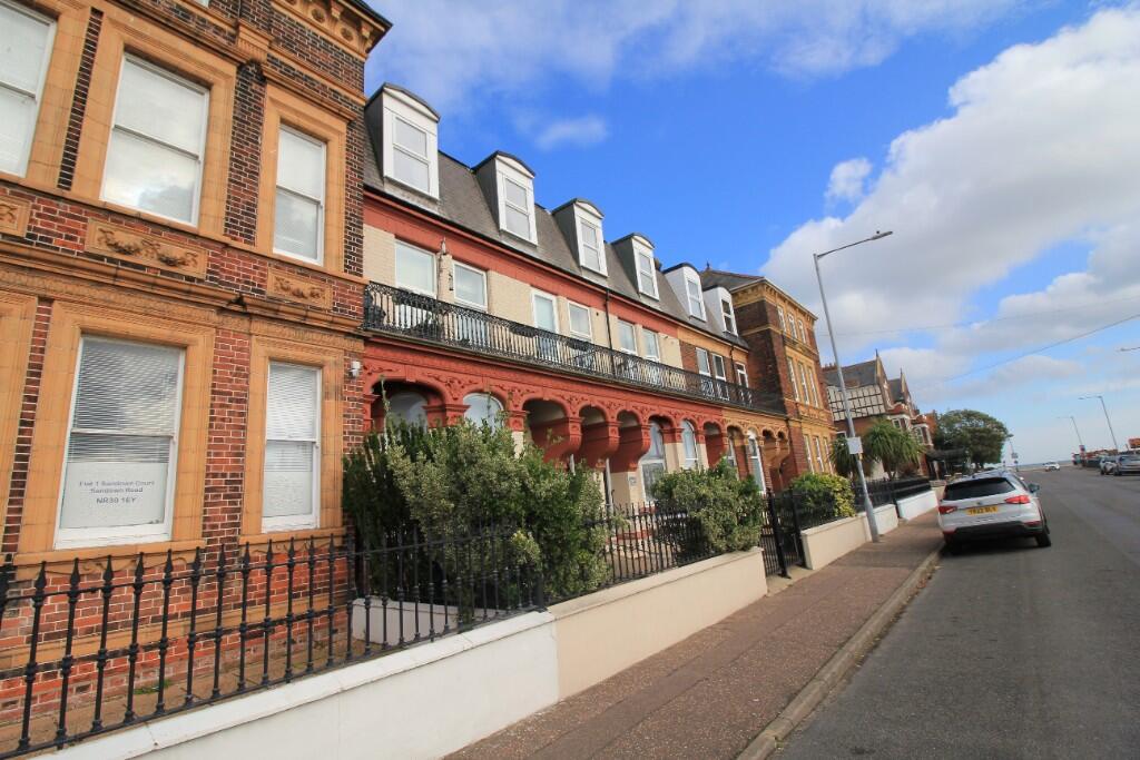 1 bed 1st Floor Flat for rent in Great Yarmouth. From Alexander & Co - Norwich 1 bed 1st Floor Flat for rent in Great Yarmouth. From Alexander & Co - Norwich