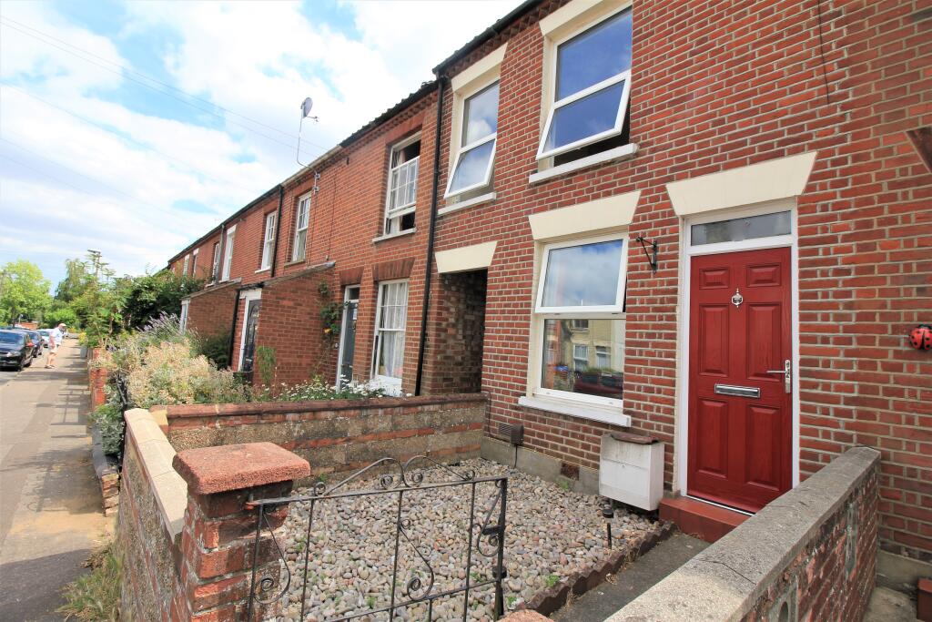 2 bed Mid Terraced House for rent in Cringleford. From Alexander & Co - Norwich 2 bed Mid Terraced House for rent in Cringleford. From Alexander & Co - Norwich