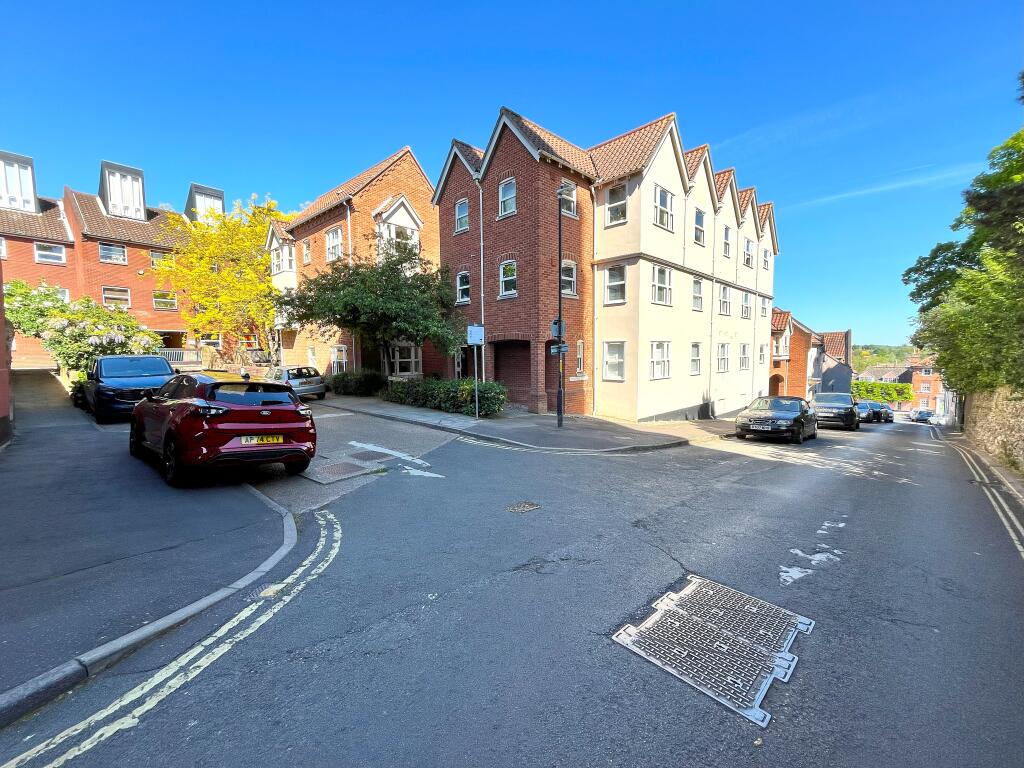 2 bed Annexe for rent in Norwich. From Alexander & Co - Norwich 2 bed Annexe for rent in Norwich. From Alexander & Co - Norwich