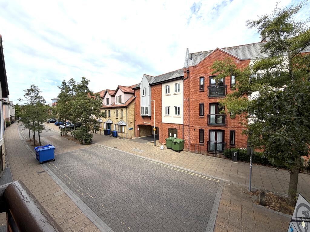 2 bed Apartment for rent in Norwich. From Alexander & Co - Norwich