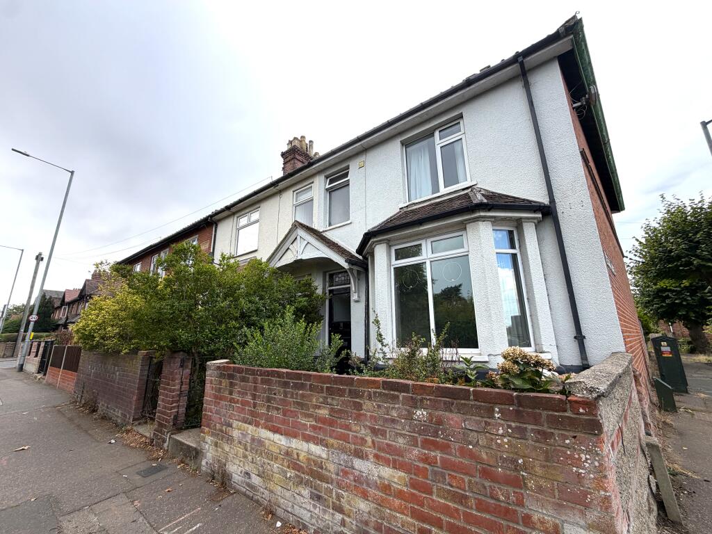 3 bed End of Terrace for rent in Trowse Newton. From Alexander & Co - Norwich 3 bed End of Terrace for rent in Trowse Newton. From Alexander & Co - Norwich