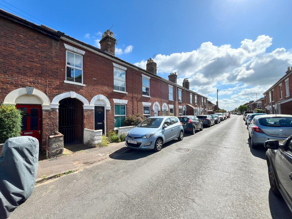 2 bed Mid Terraced House for rent in Trowse Newton. From Alexander & Co - Norwich 2 bed Mid Terraced House for rent in Trowse Newton. From Alexander & Co - Norwich